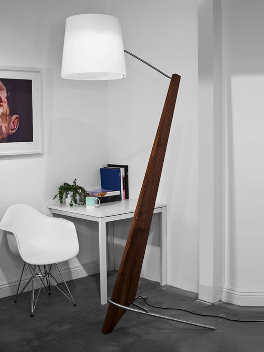 Silva Giant Floor Lamp - Vakkerlight