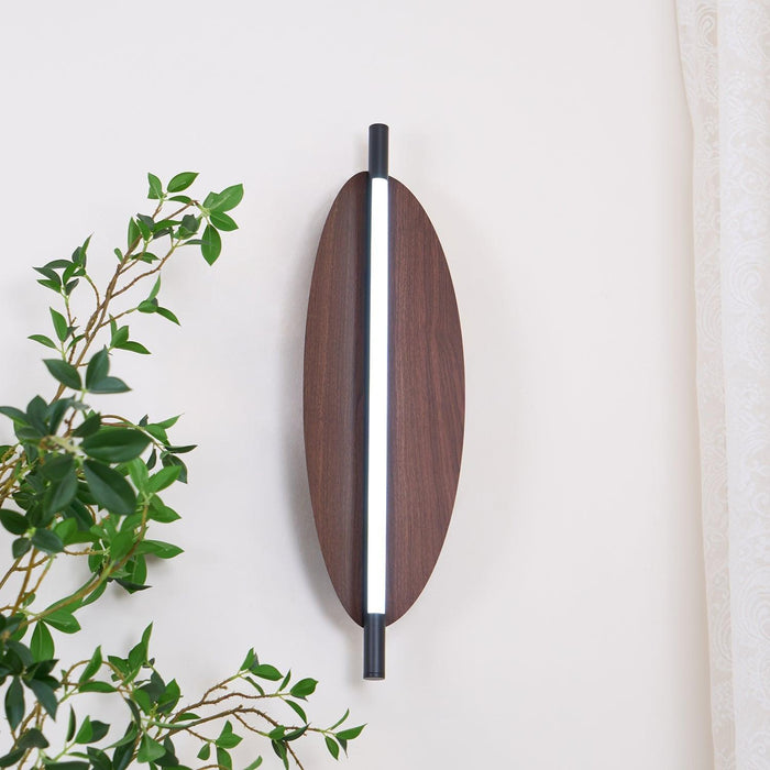 Sleek Board Sconce - DWHOME