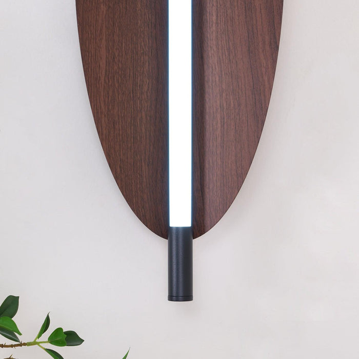 Sleek Board Sconce - DWHOME