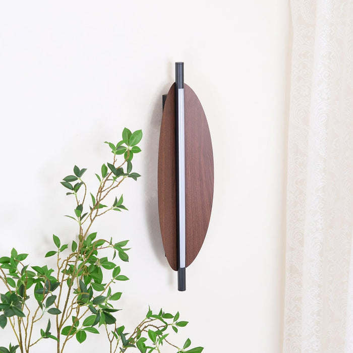 Sleek Board Sconce - DWHOME