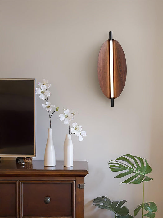 Sleek Board Sconce - DWHOME