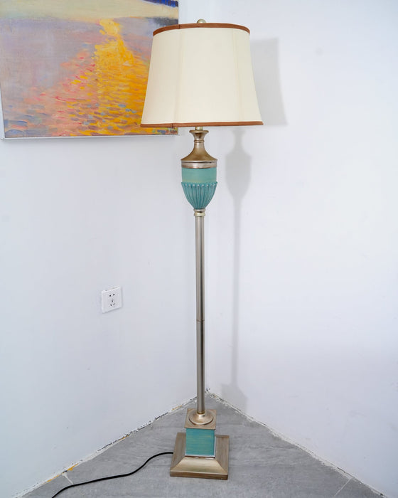 Smafan Floor Lamp.