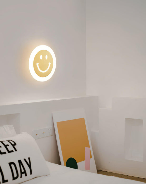 Smiley Wall Lamp - DWHOME