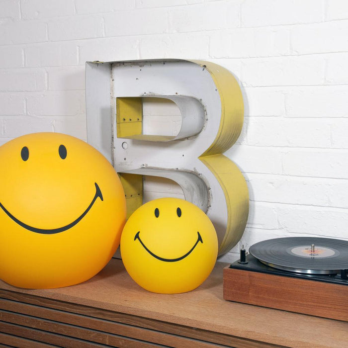 Smiling Table Lamp-DWHOME