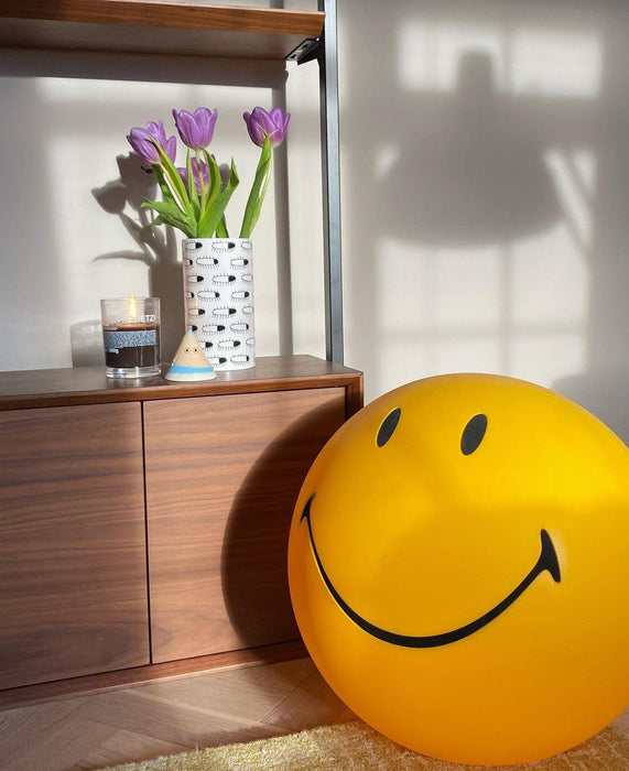 Smiling Table Lamp-DWHOME