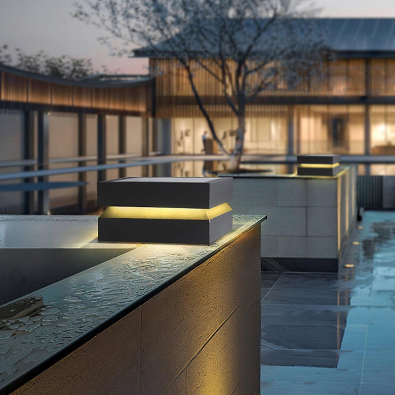Square Post Outdoor Light-DWHOME