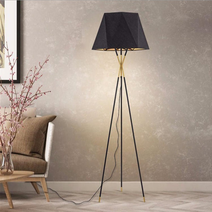 Solitaire Floor Lamp.