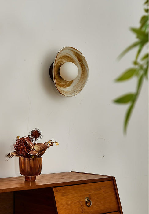 Solune Wall Light-DWHOME