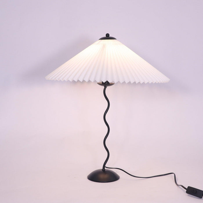 Squiggle Table Lamp - DWHOME