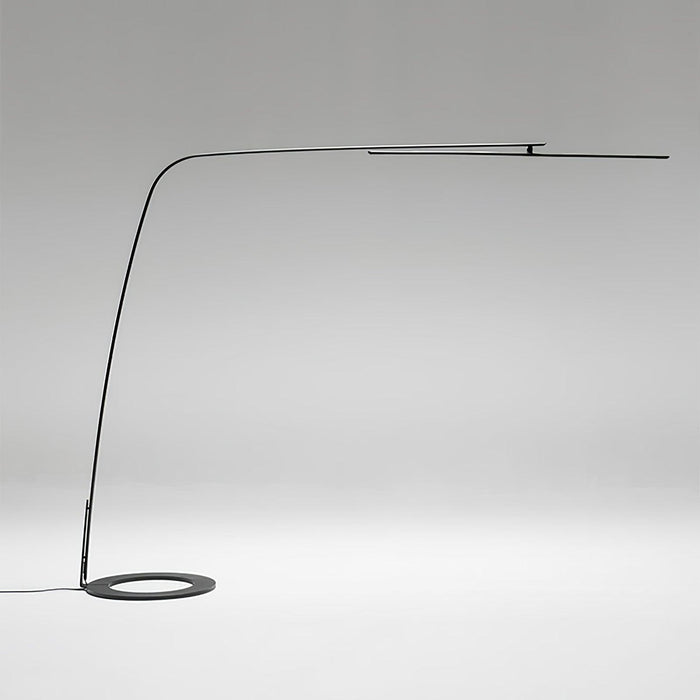 Stealth Floor Lamp - Vakkerlight