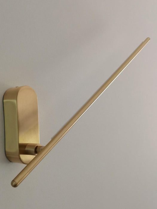 Stick Shaped Metal Sconce - DWHOME