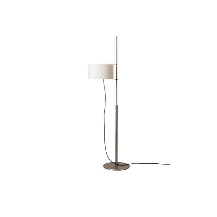 Svelte Silhouette Floor Lamp - Vakkerlight