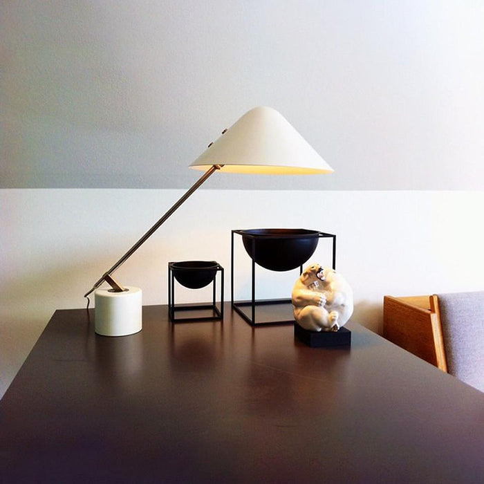 Small Hat Table Lamp-DWHOME