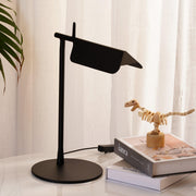 Pivot Ease Table Lamp-DWHOME