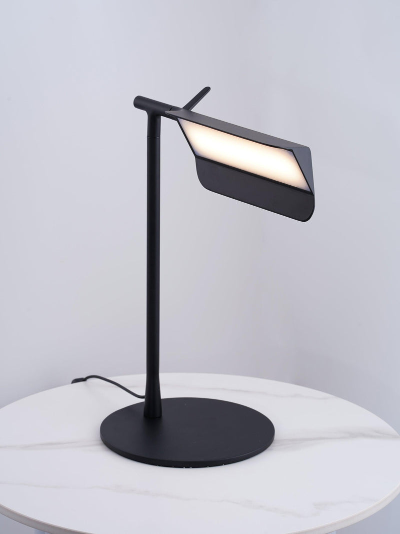 Pivot Ease Table Lamp-DWHOME