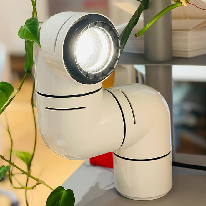 Tatu Table Lamp-DWHOME