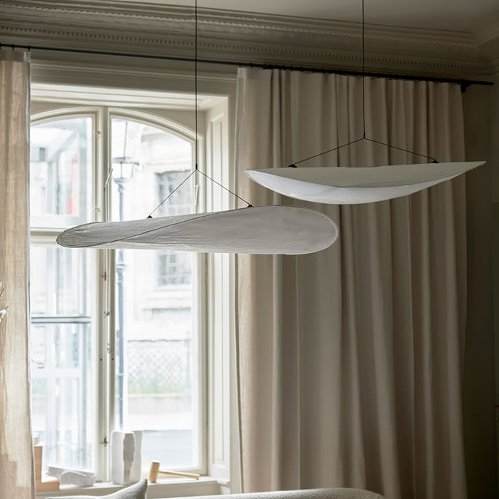 Tense Pendant Light