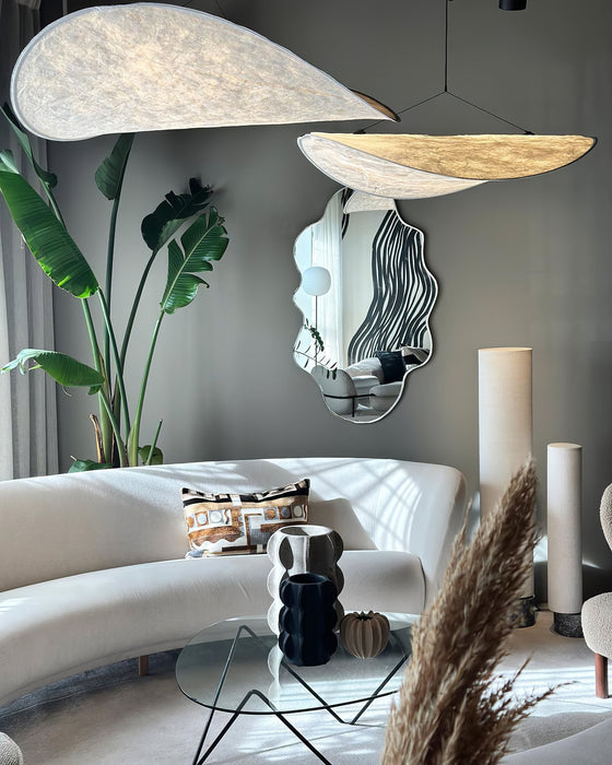 Tense Pendant Light