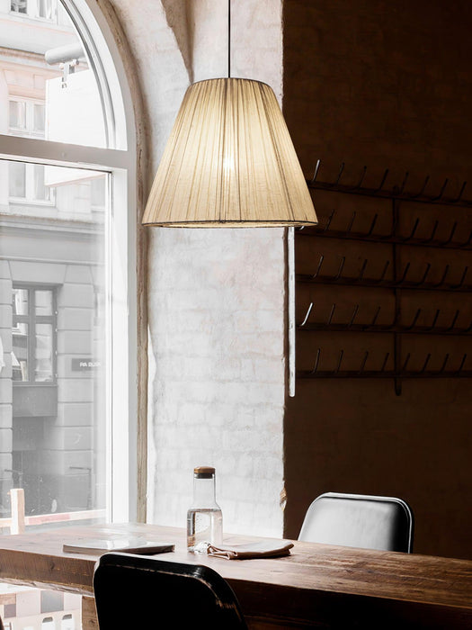 Textile Taper Pendant Lamp - Vakkerlight