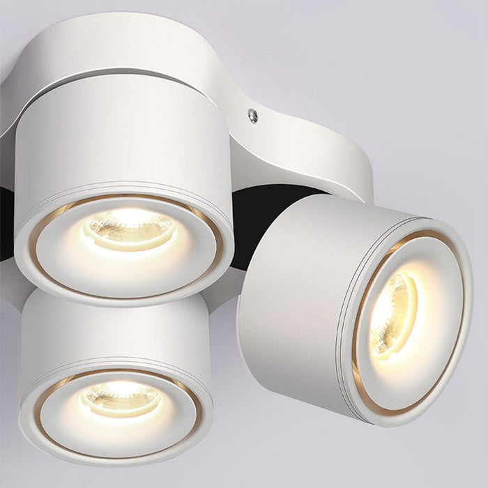 Three-heads Rotating Folding Ceiling Lamp.