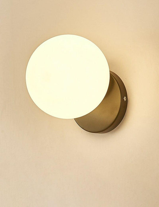 Tip of The Tongue Wall Lamp - DWHOME