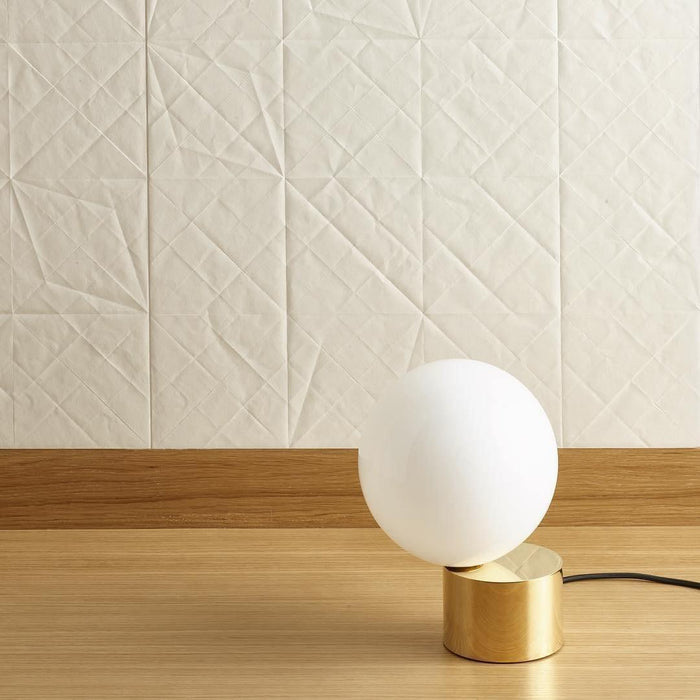 Tip of The Tongue Table Lamp-DWHOME
