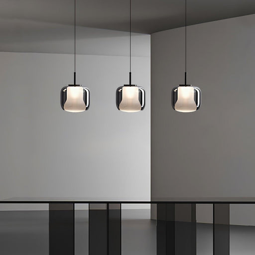 Titan Glass Pendant Lamp.