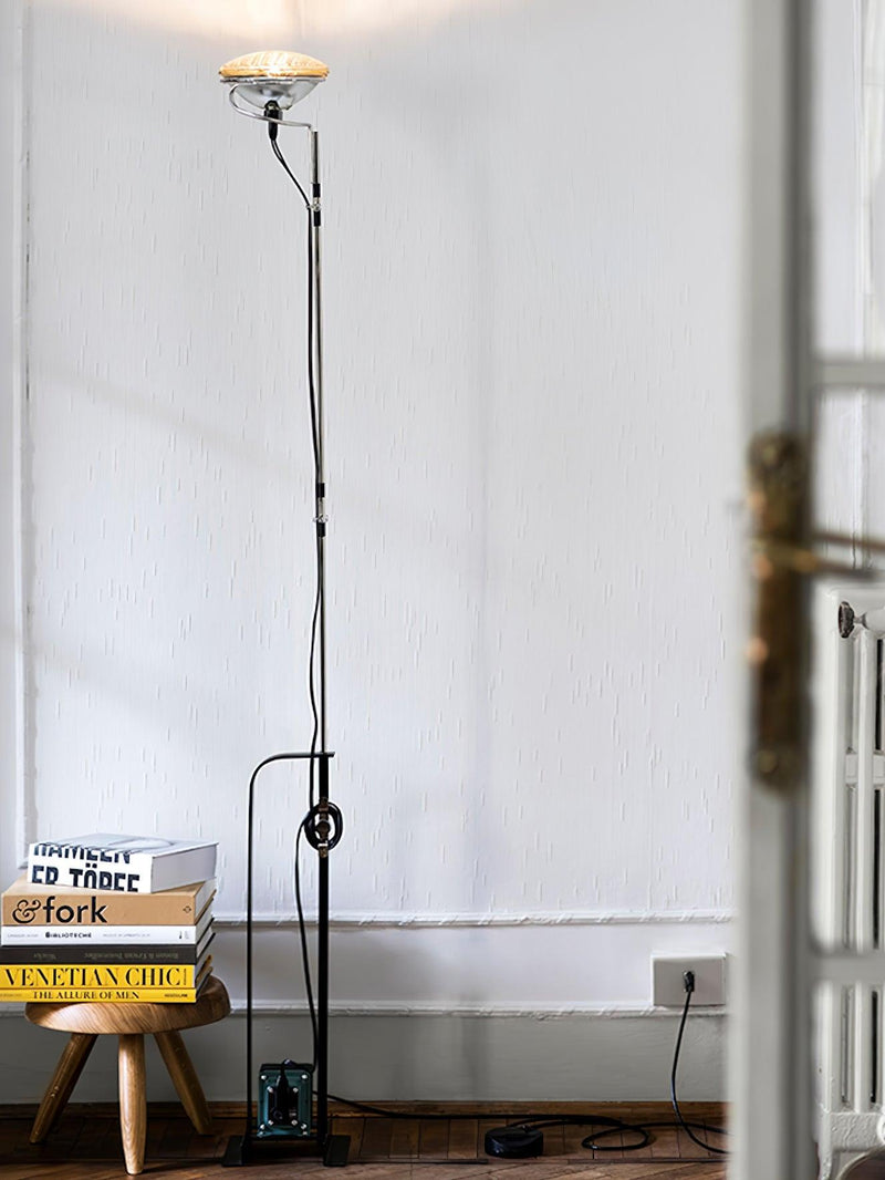 Toio Floor Lamp-DWHOME