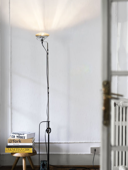 Toio Floor Lamp - Vakkerlight