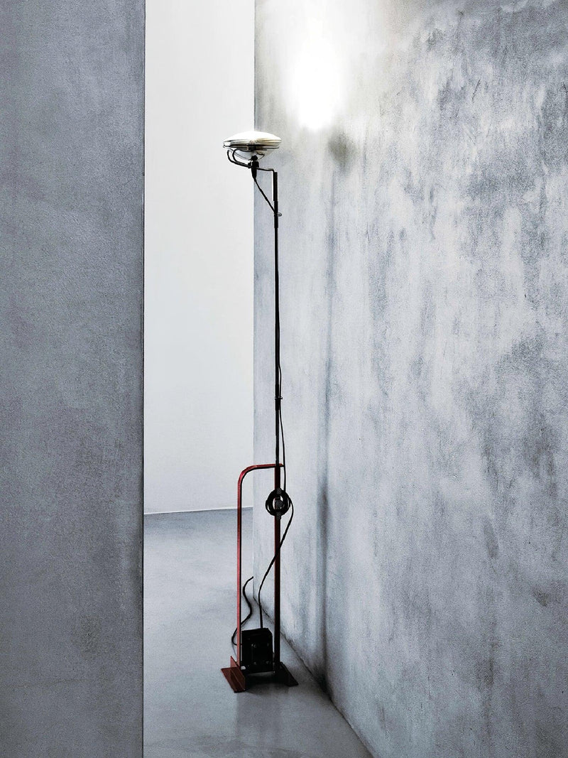 Toio Floor Lamp-DWHOME