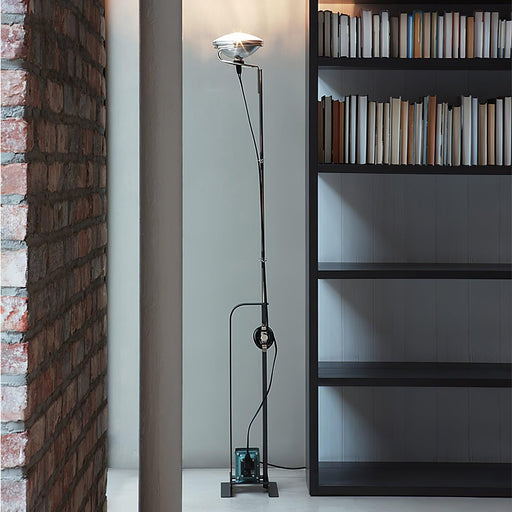 Toio Floor Lamp - DWHOME