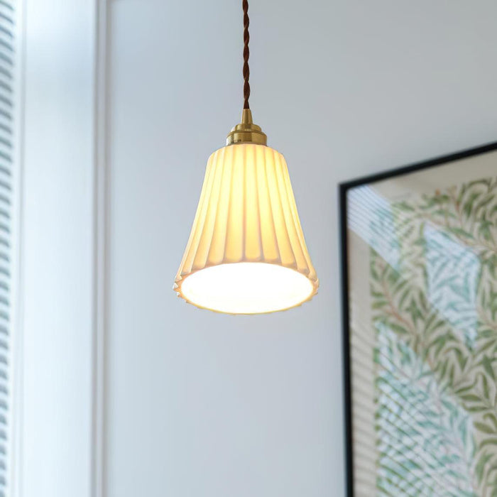 Trumpet Ceramic Pendant Light-DWHOME