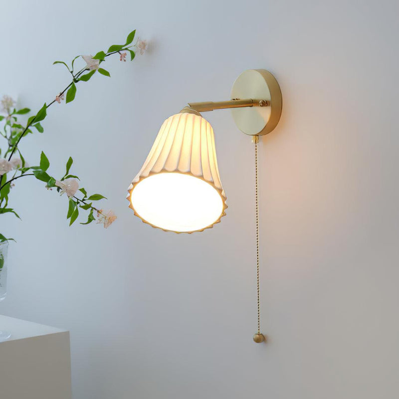 Trumpet Ceramic Wall Light-DWHOME