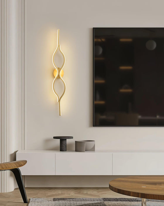 Twist Brass Wall Light - DWHOME