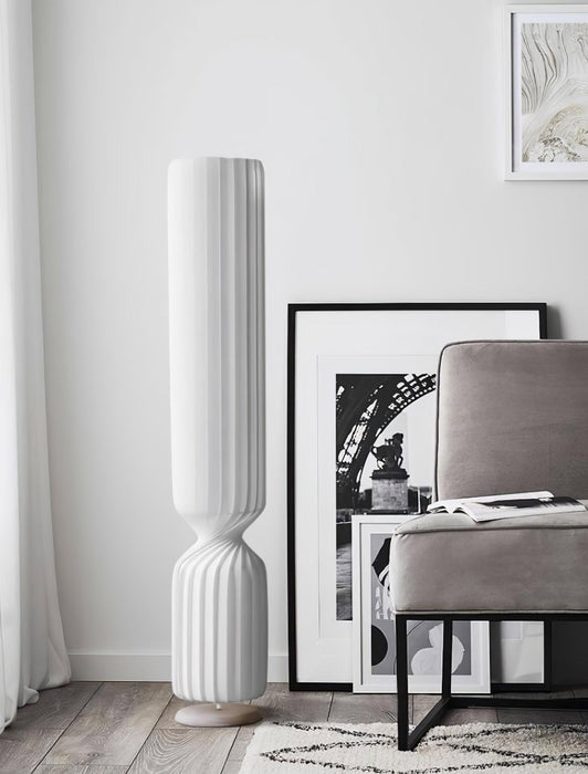 Twist Floor Lamp - DWHOME