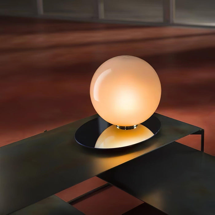 Umbra Table Lamp-DWHOME