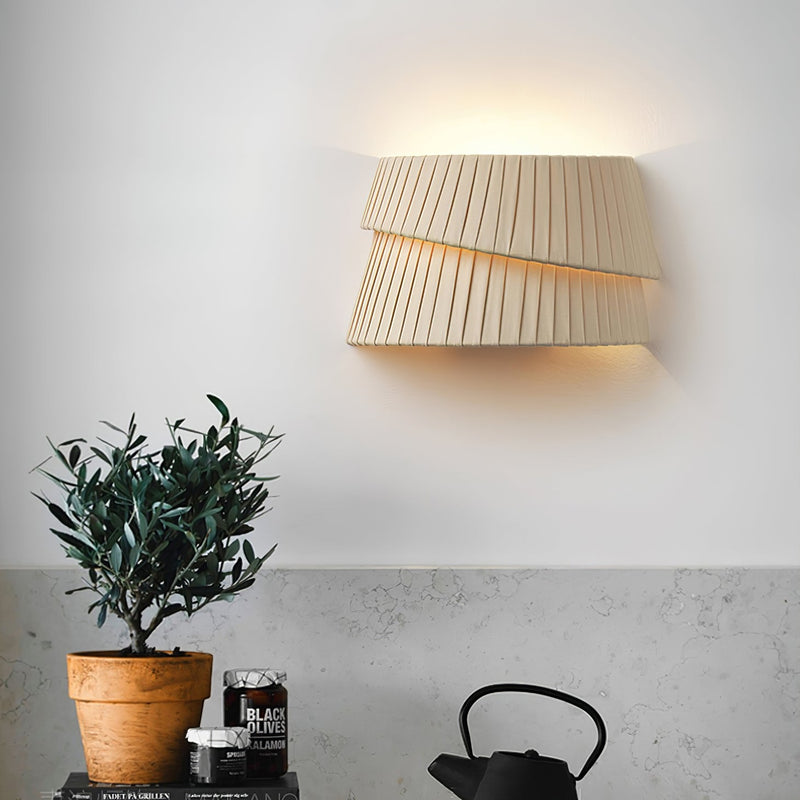 Vela Twist Wall Lamp-DWHOME