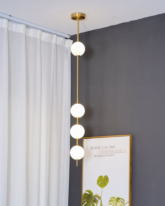 Vertical Balls Pendant Lamp.