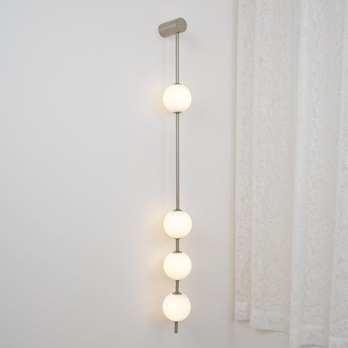 Vertical Balls Wall Lamp - DWHOME