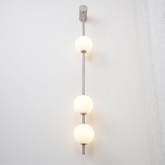 Vertical Balls Wall Lamp - DWHOME