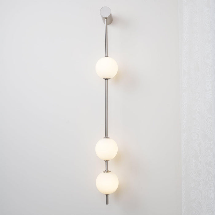 Vertical Balls Wall Lamp - DWHOME