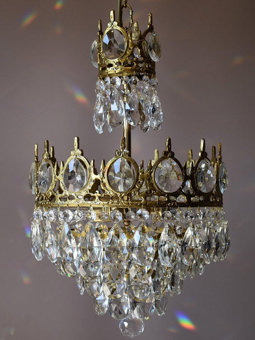 Vintage Crystal Chandelier - DWHOME