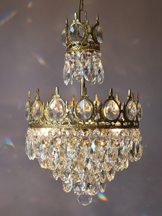 Vintage Crystal Chandelier - DWHOME