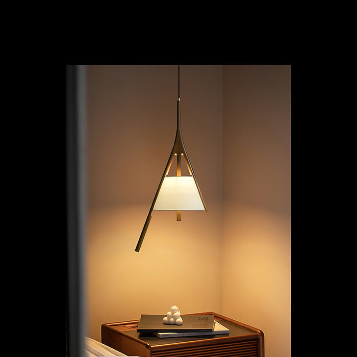 Nanzhi Wood Pendant Lamp.