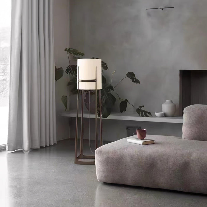 X+L 04 Floor Lamp.