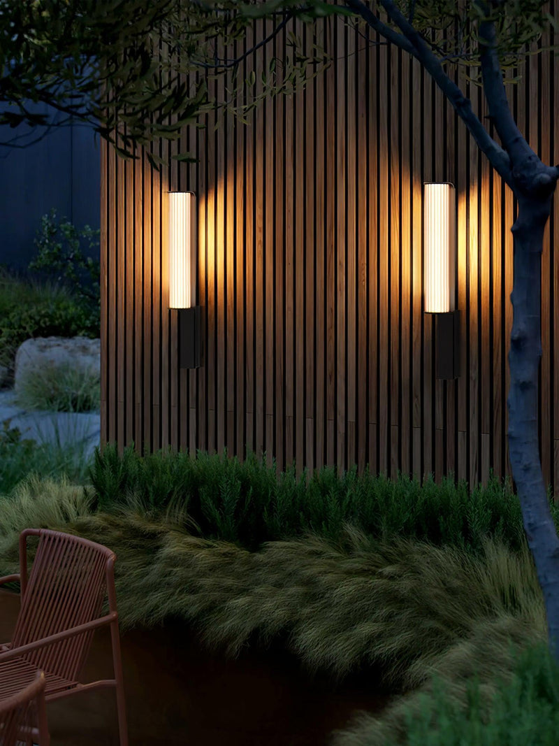 Zenith Arc Outdoor LED Sconce-DWHOME