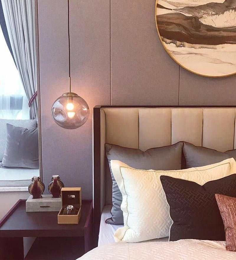 Aminta Dimpled Glass Shade Brass Pendant Light-DWHOME
