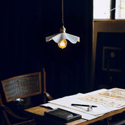 Anna Suspension Luminaire avec Abat-jour Cannelé et Monture en Laiton - DWHOME