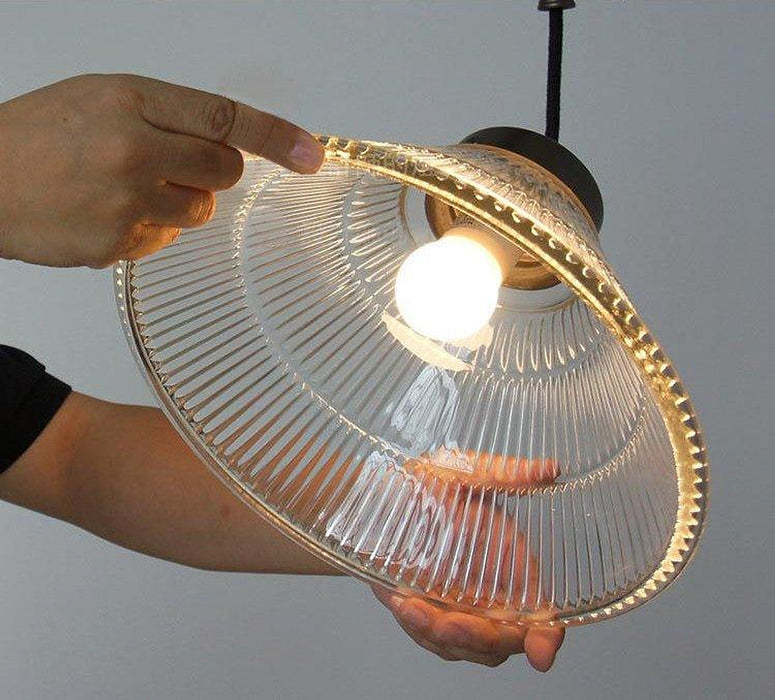 "Abat-jour à poulie en verre côtelé Bennet - Luminaire suspendu industriel DWHOME"