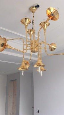 Bohemian Rhapsody, Unique Metal Trumpet LED Chandelier Light Post-modern Home Decor.